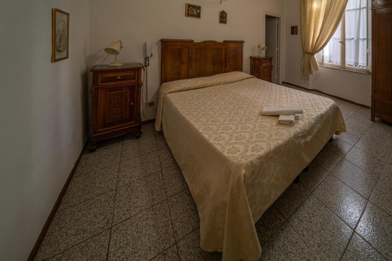 Albergo Tre Donzelle Siena Luaran gambar