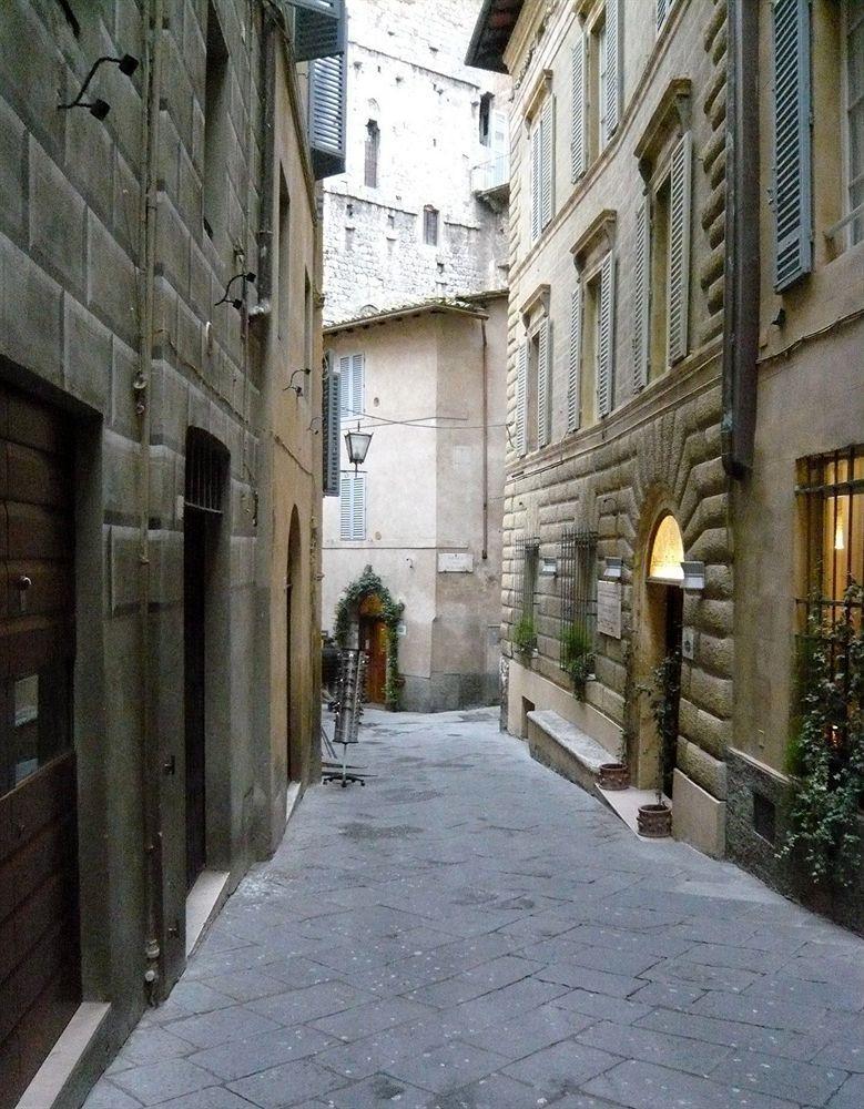 Albergo Tre Donzelle Siena Luaran gambar