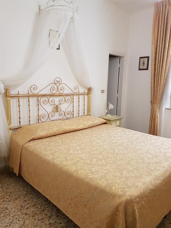 Albergo Tre Donzelle Siena Luaran gambar