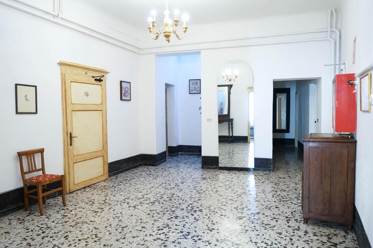 Albergo Tre Donzelle Siena Luaran gambar