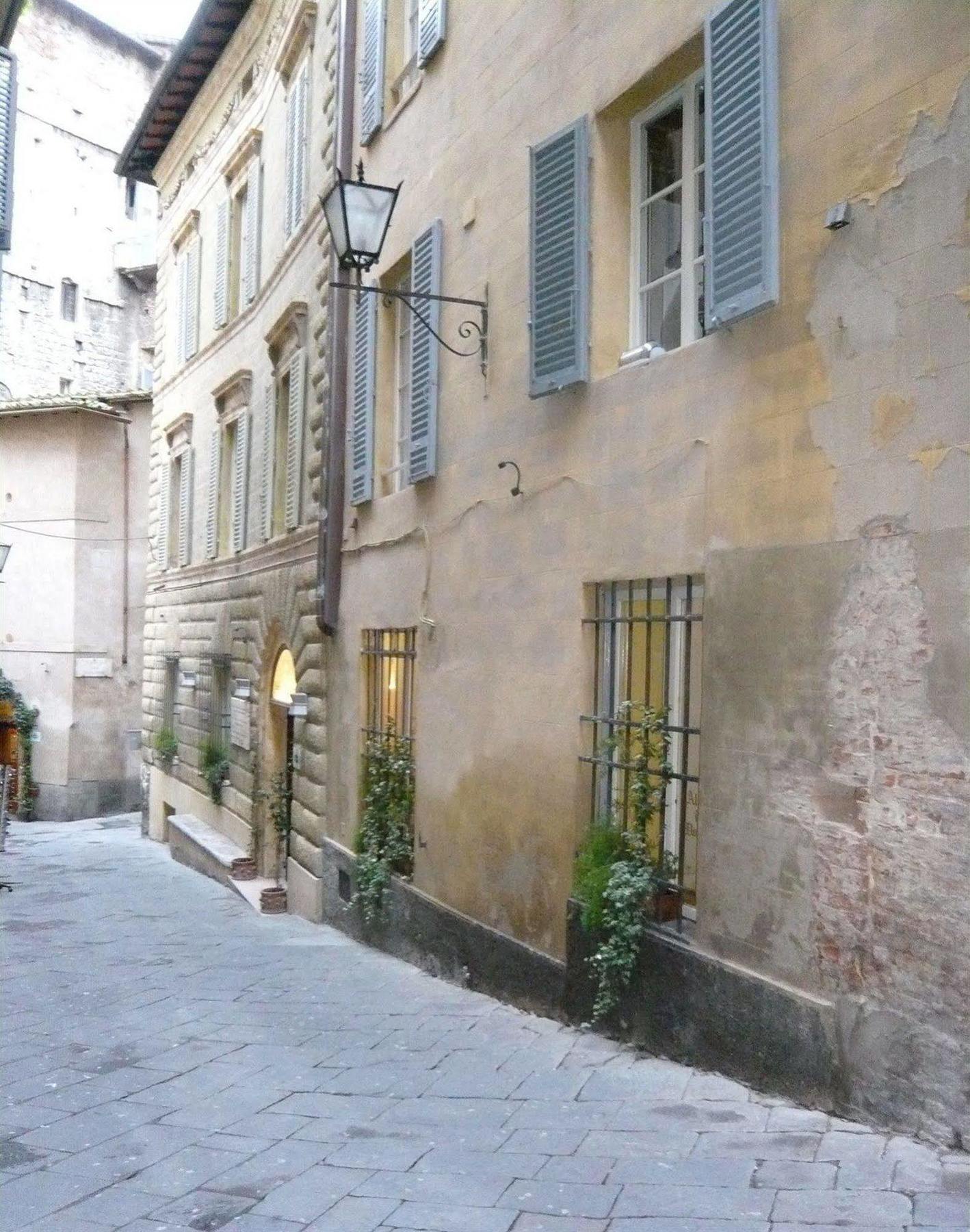 Albergo Tre Donzelle Siena Luaran gambar