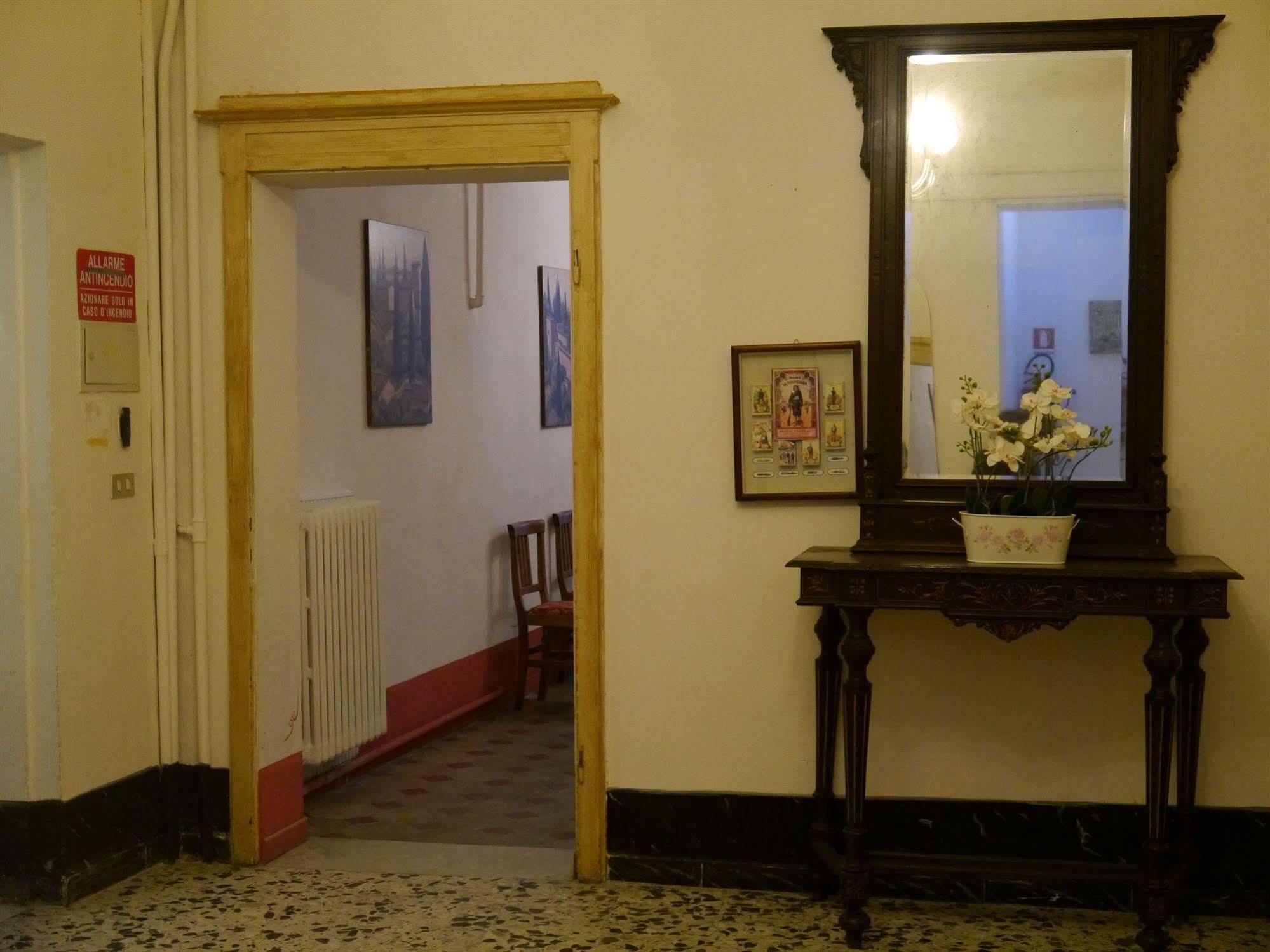 Albergo Tre Donzelle Siena Luaran gambar