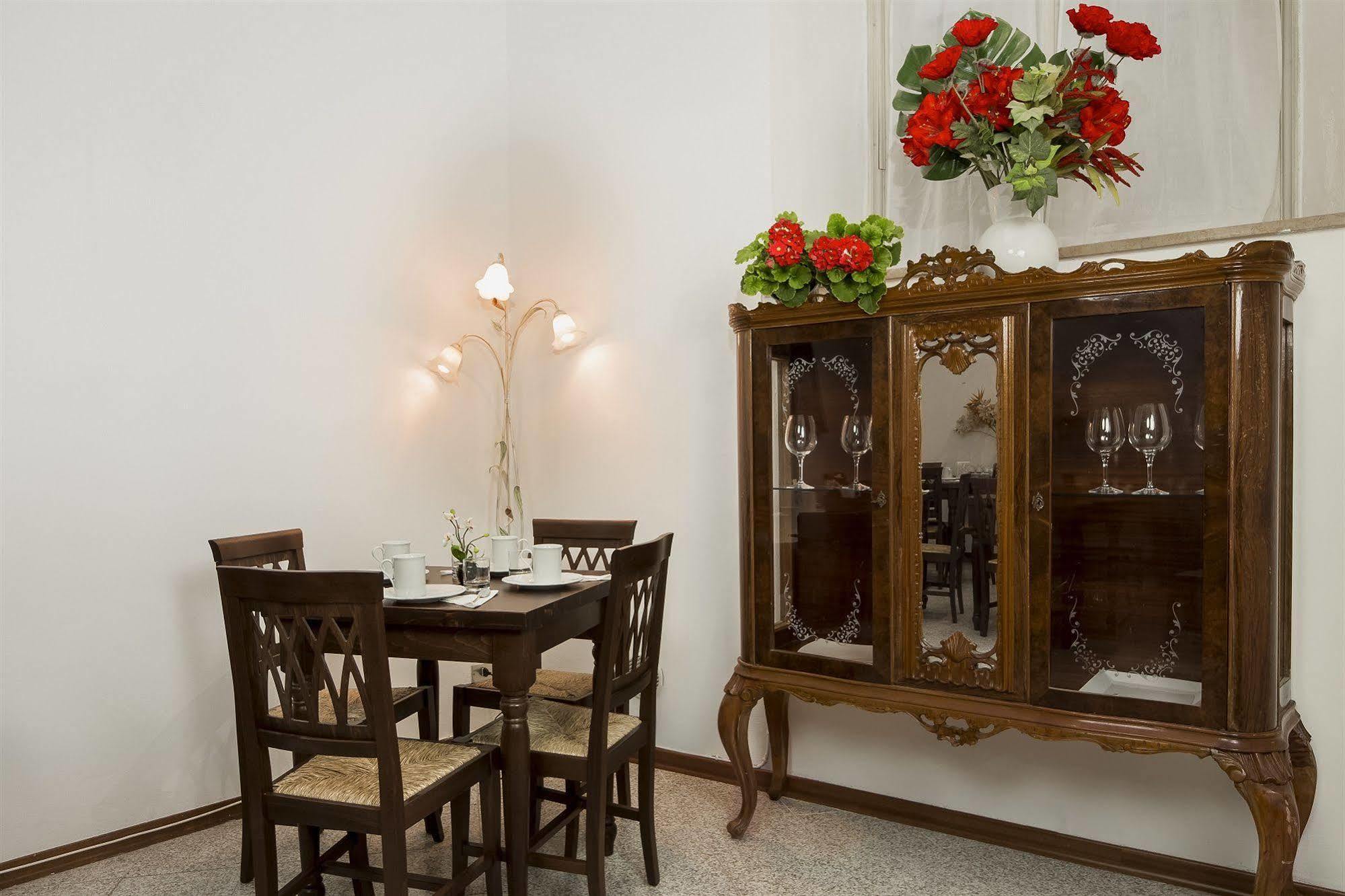 Albergo Tre Donzelle Siena Luaran gambar