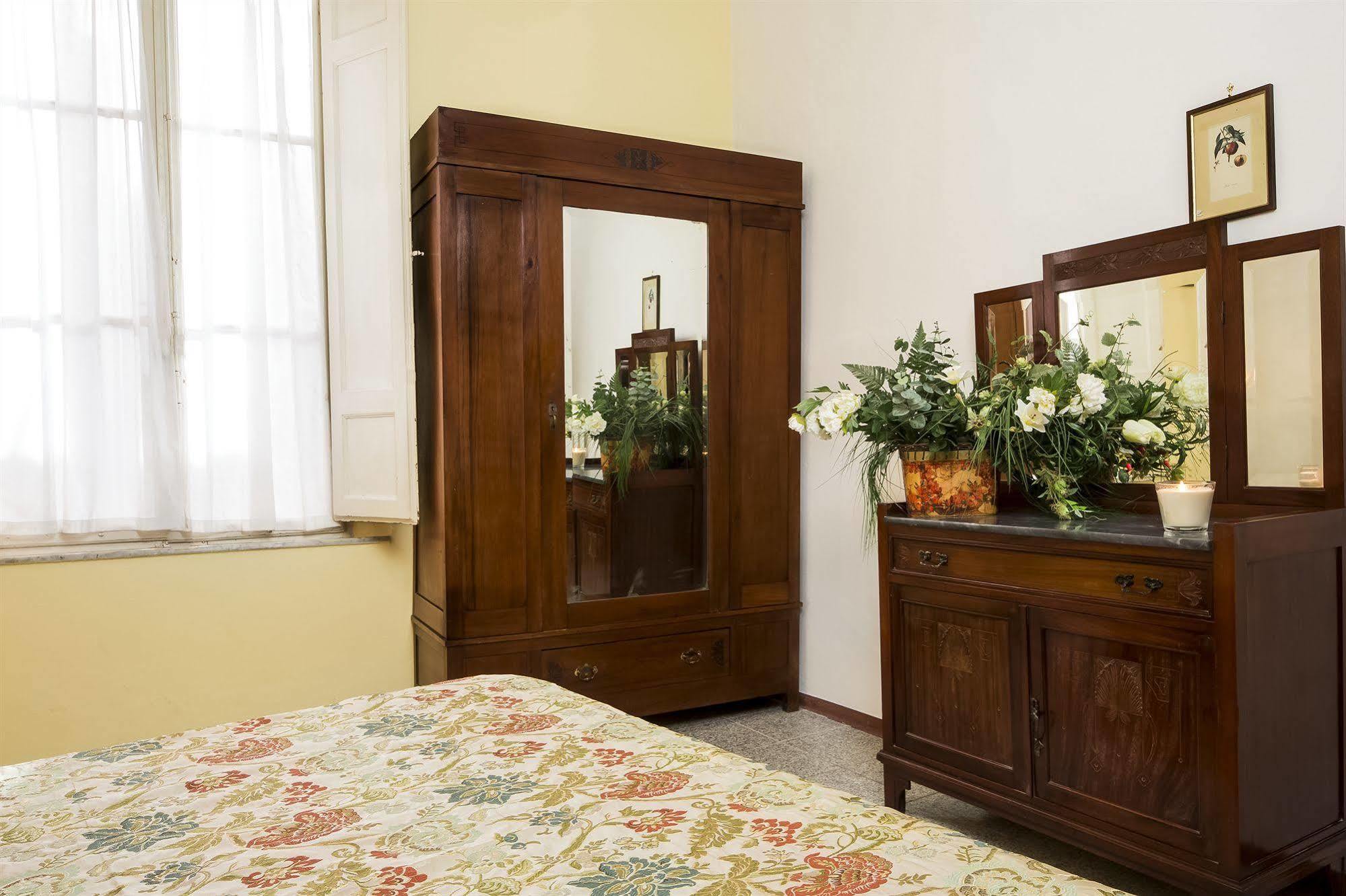 Albergo Tre Donzelle Siena Luaran gambar